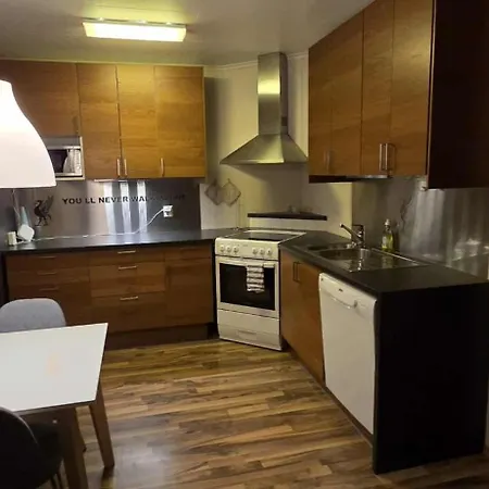 Lyngen Ski Apartment Lyngen